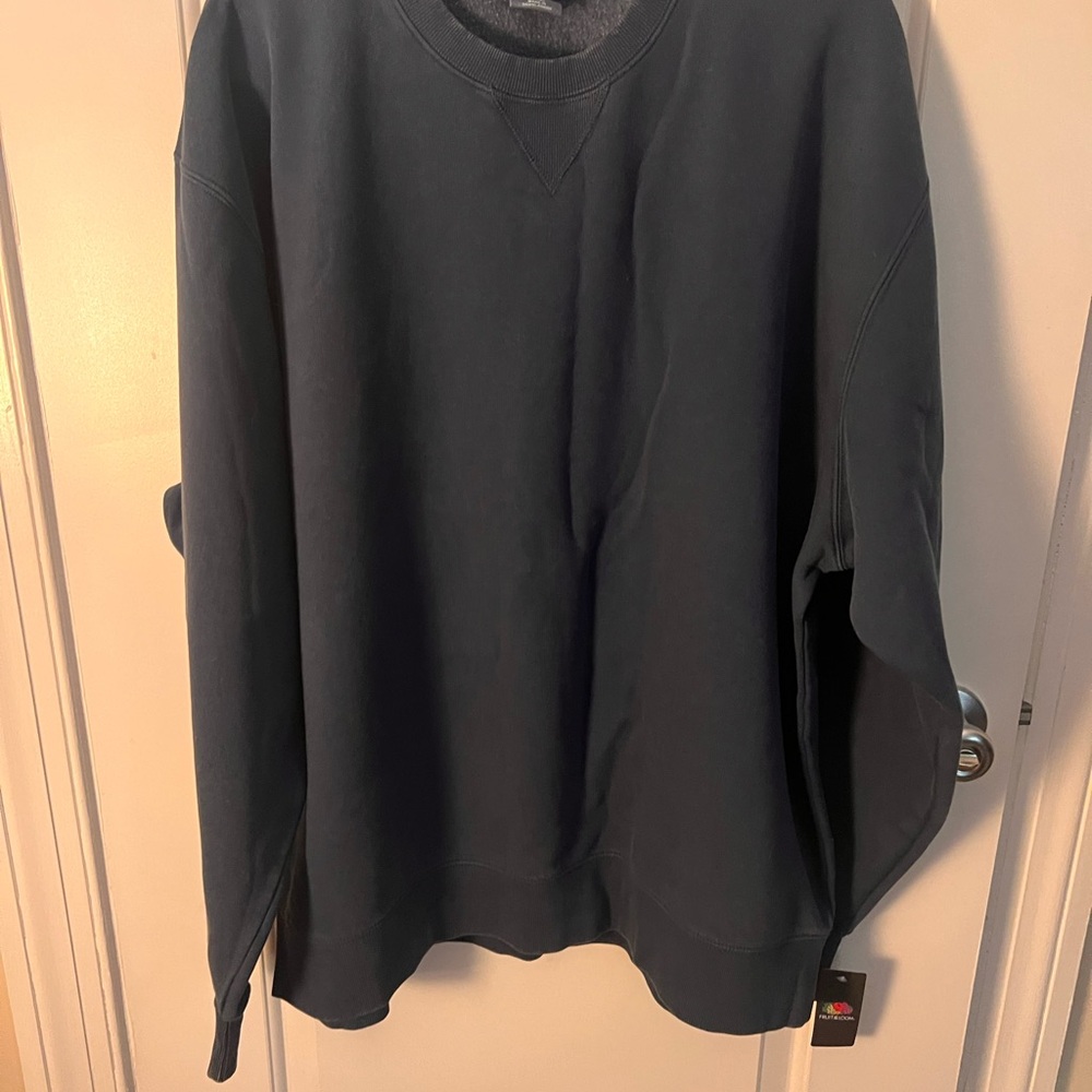 Fruit of the Loom Men's Navy Crewneck Sweatshirt